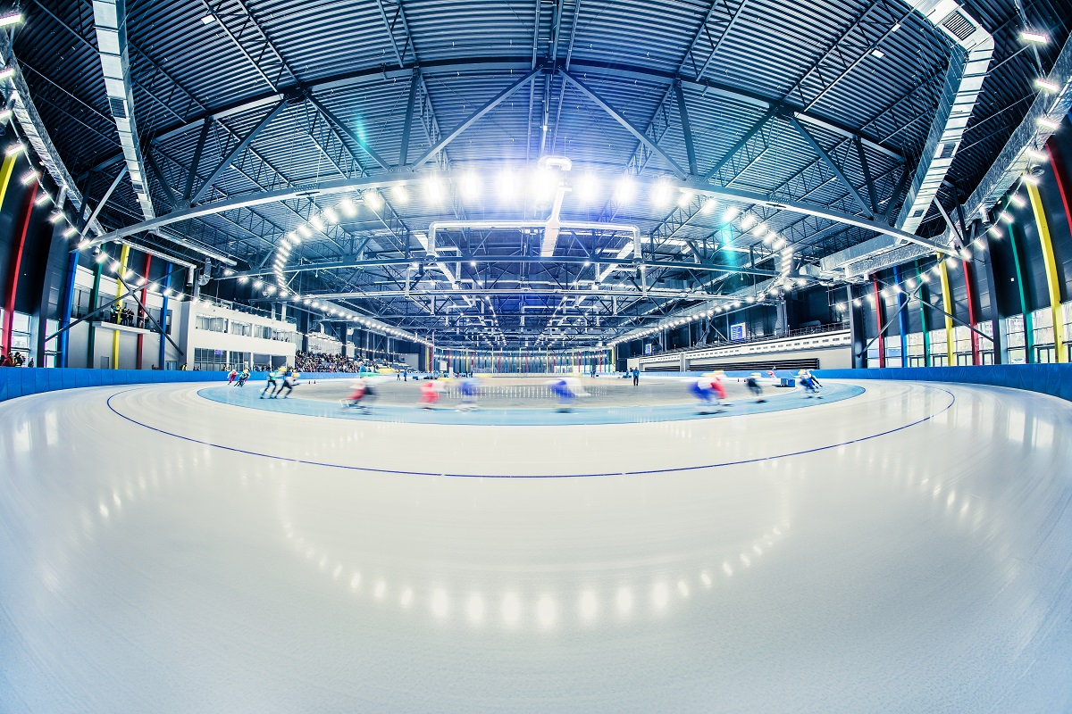 Ледовый дворец санкт петербург ледовые арены. Ледовая Арена Ice Rink. Ice Arena - хоккейная Арена. Ледовая Арена «o2 Arena» Чехия. Каток Ледяная Арена.